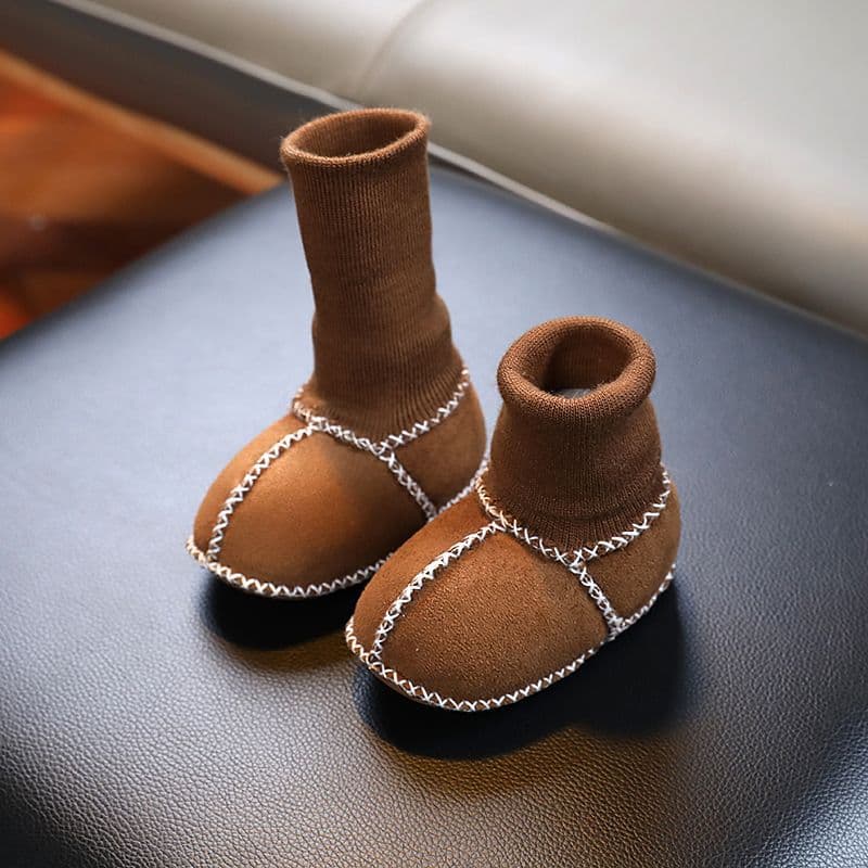 ファーストシューズもこもこあったかソックスブーツ