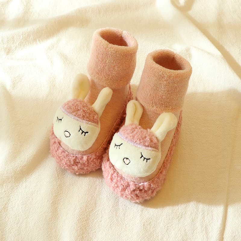 ファーストシューズおやすみうさぎのもこもこルームシューズ