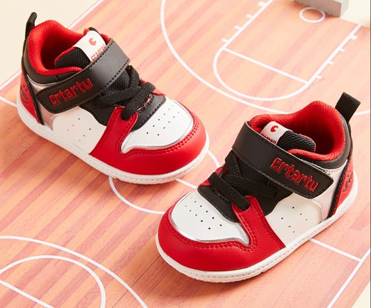 ファーストシューズふわモコ やわらか 赤ちゃん靴