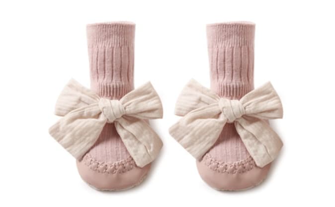ファーストシューズふわもこリボン付きファーストシューズ