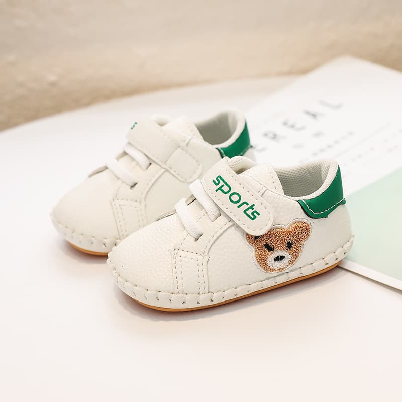 ファーストシューズクマさんポイントファーストシューズ