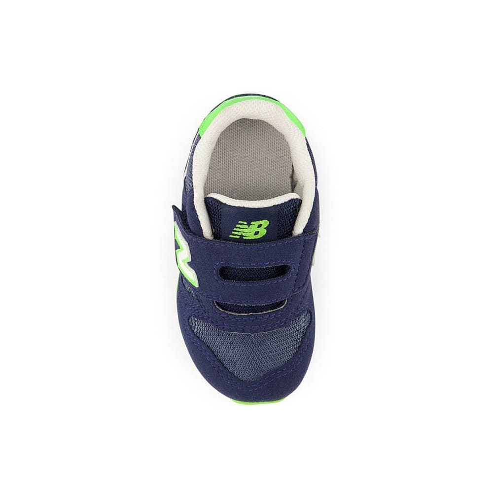 ファーストシューズやわらかマジックファーストシューズ