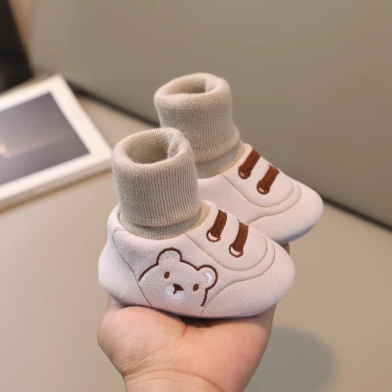 ファーストシューズくまさんモチーフ ぬくぬくファーストシューズ
