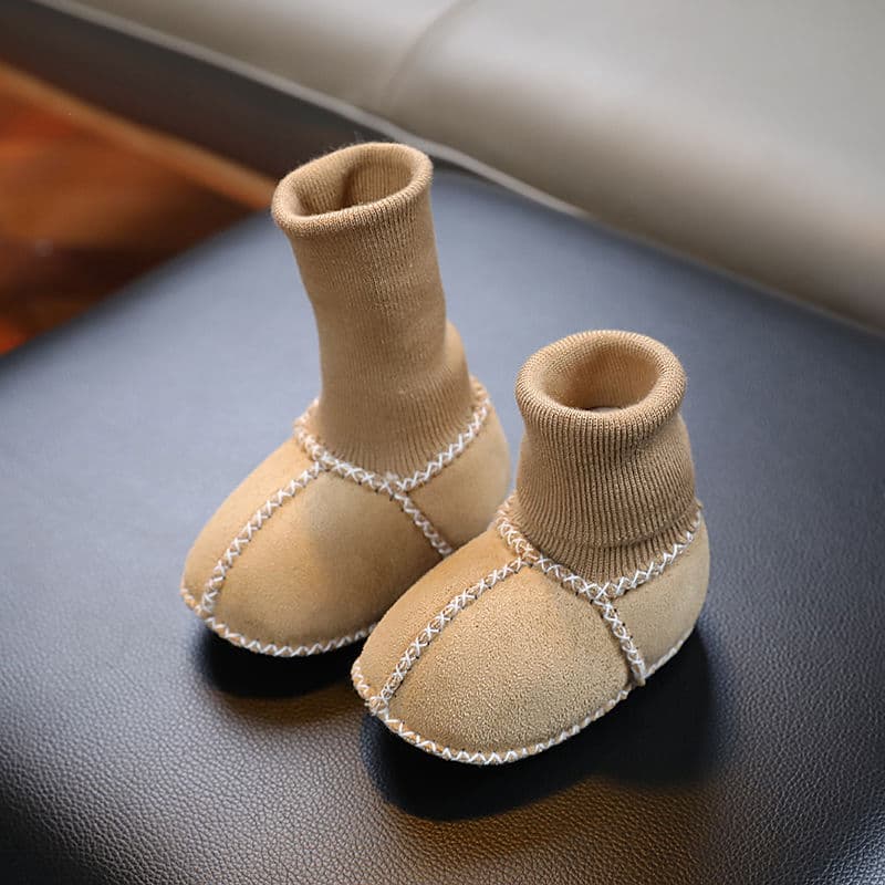 ファーストシューズもこもこあったかソックスブーツ