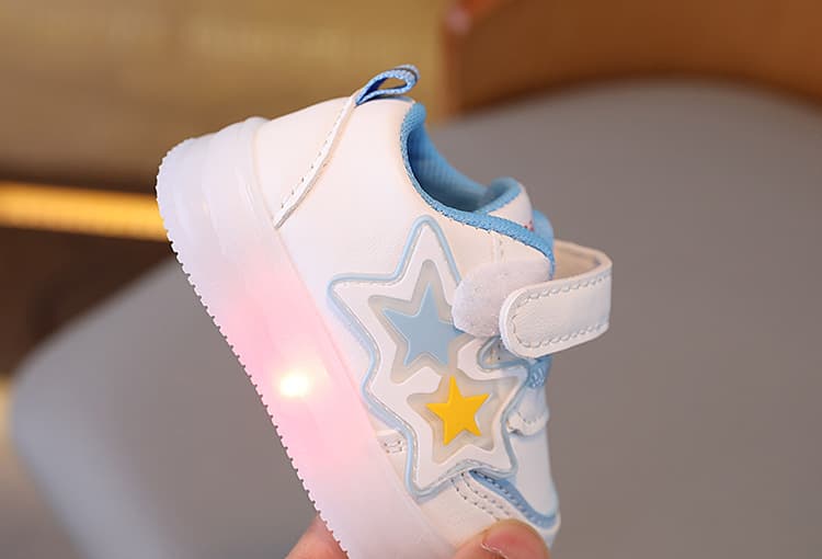 ファーストシューズ星かがやくライト付きファーストシューズ