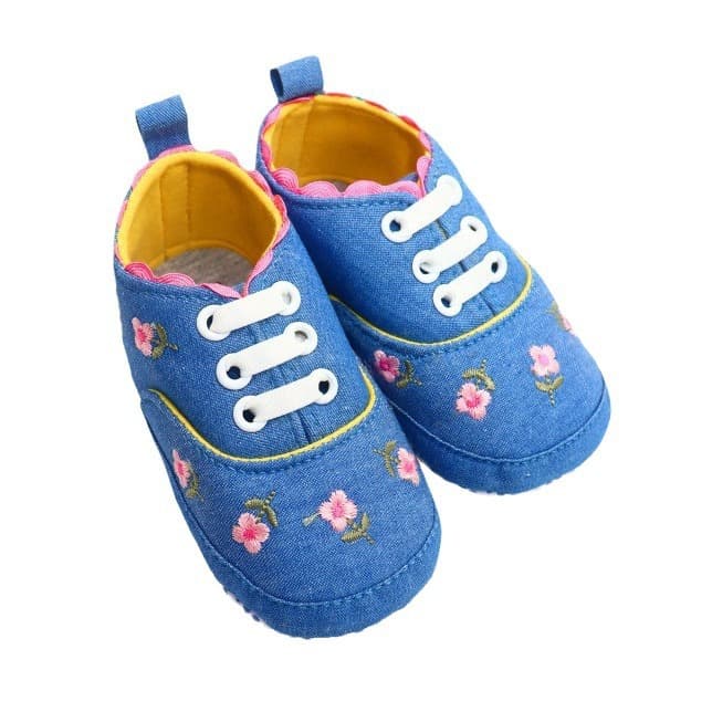 ファーストシューズ小花刺繍のやわらかファーストステップ