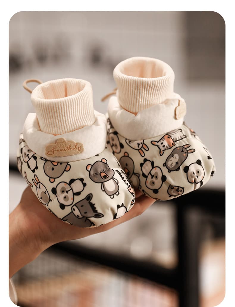 ファーストシューズふんわりあったか赤ちゃんの足元守り隊