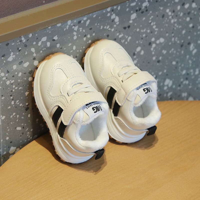 ファーストシューズふわふわステップ キッズスニーカー