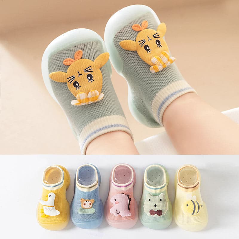 ファーストシューズ 動物さんと歩む赤ちゃんの一歩靴