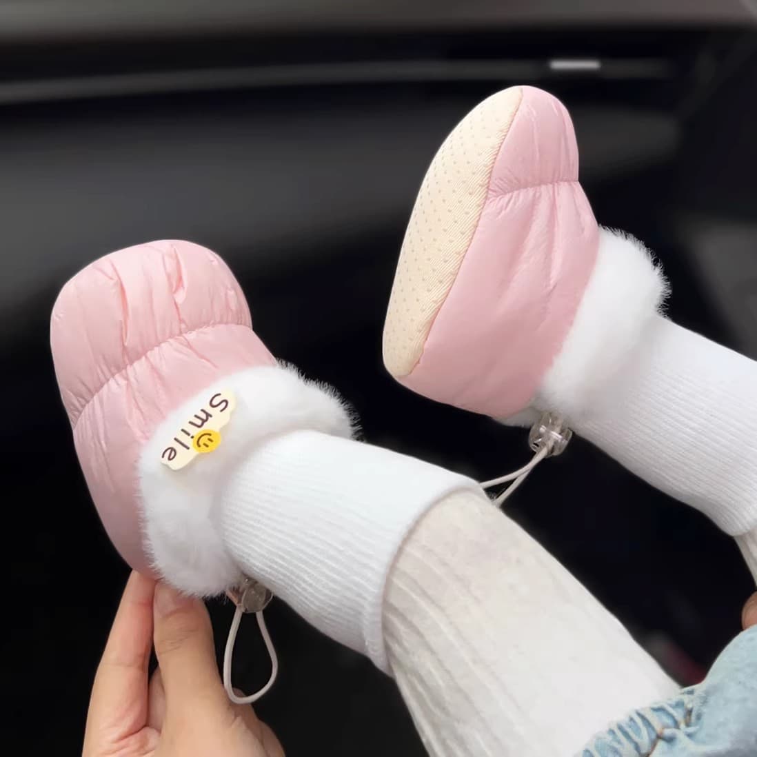 ファーストシューズもこもこふわふわ赤ちゃんルームブーツ