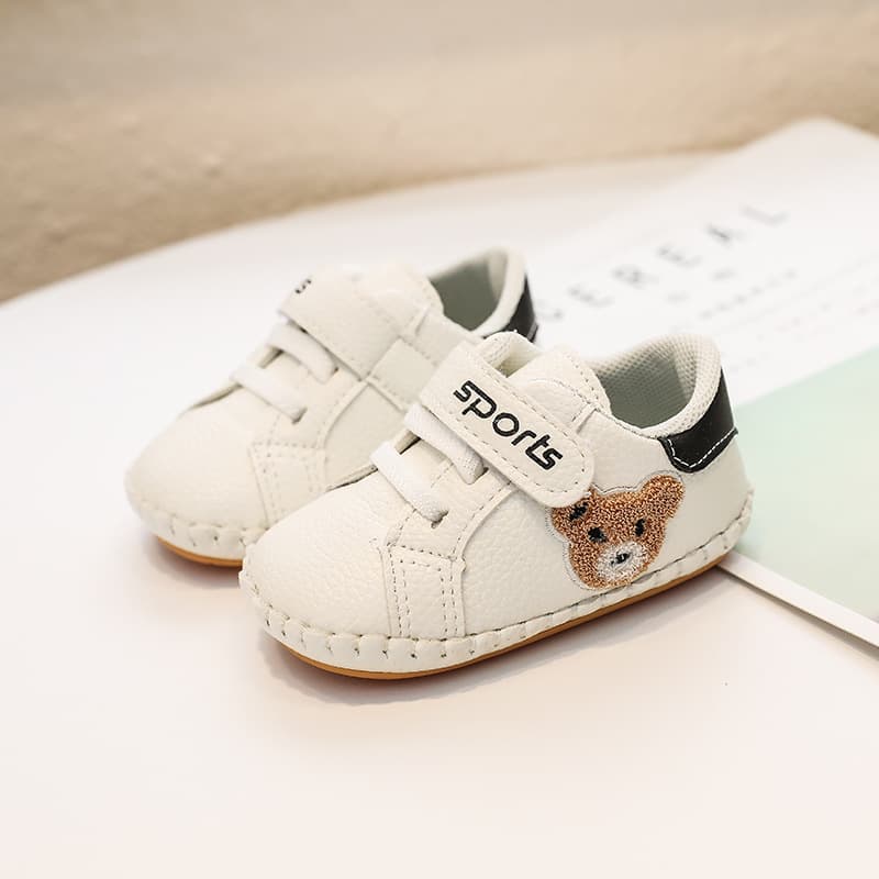 ファーストシューズクマさんポイントファーストシューズ